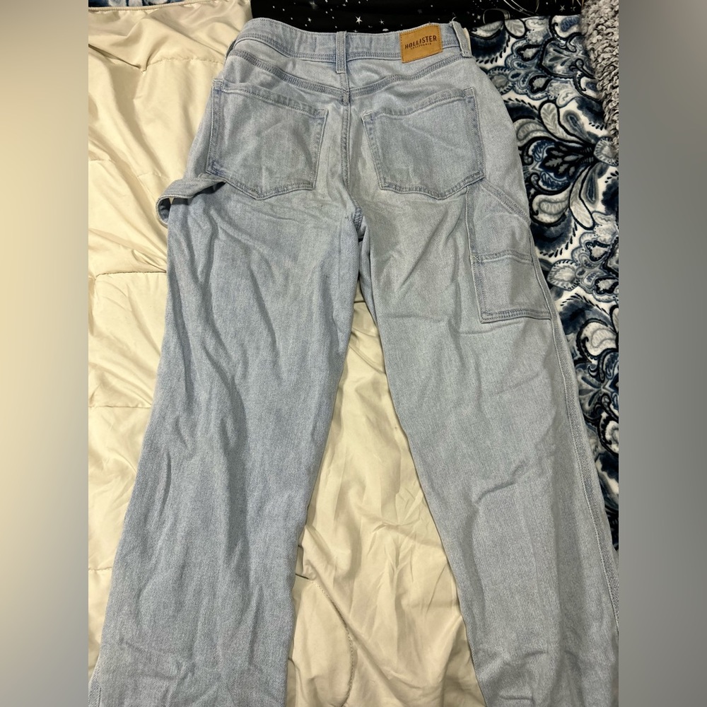 Jeans - Picture 2 of 3